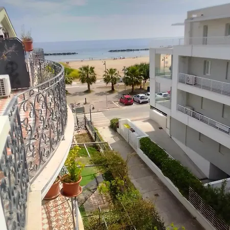 Monlocale Al 20m Del Mare Con Terrazza Privata 公寓 阿布鲁齐的罗塞托