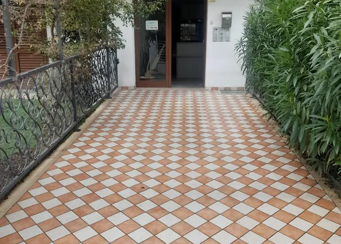 Monlocale Al 20m Del Mare Con Terrazza Privata