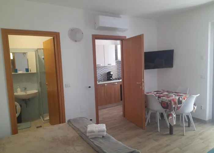 Monlocale Al 20m Del Mare Con Terrazza Privata Апартаменты